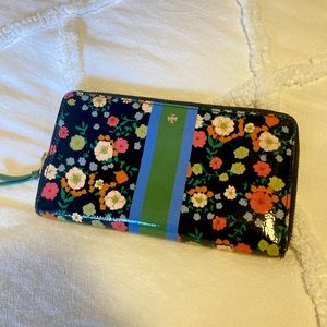 Tory Burch Vilette Continental Full Zip Wallet Floral with Green/Blue Stripe